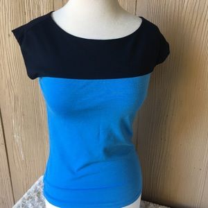 Banana Republic top blouse size xs blue